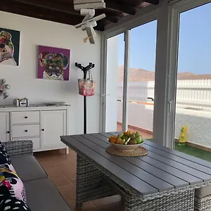 Carpediem Con Jacuzzi Сasa de vacaciones Tarajalejo